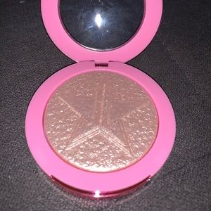 Jeffree Star Supreme Frost in Diamond Wet